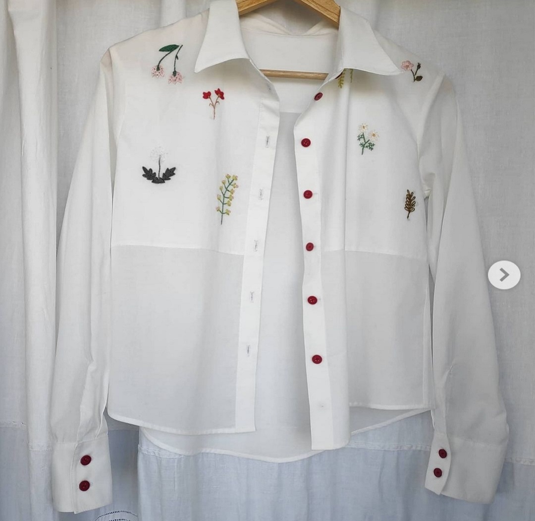 Shirt with embroidered elements